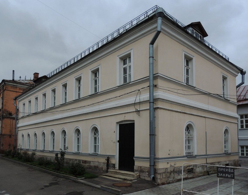 Богородице-Рождественский монастырь, Мещанский (Центральный административный округ (ЦАО), г. Москва). дополнительная информация, Настоятельский корпус
