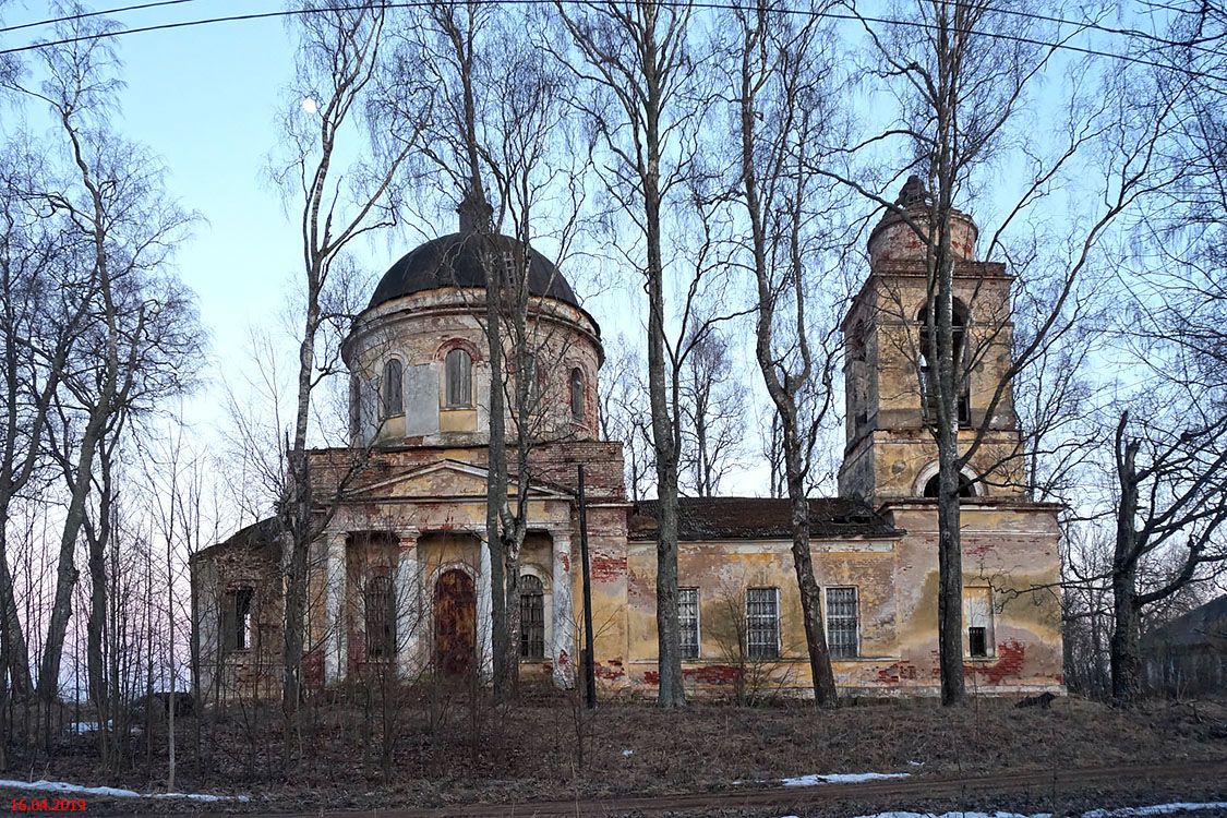 Церковь Покрова Пресвятой Богородицы, Алексеевское (Рамешковский район, Тверская область). фасады