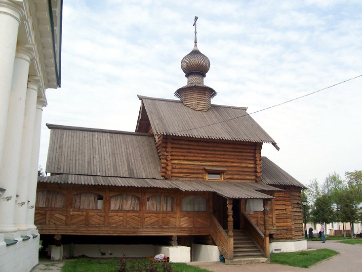 Косино-Ухтомский. Церковь Тихона, патриарха Всероссийского в Косине. фасады