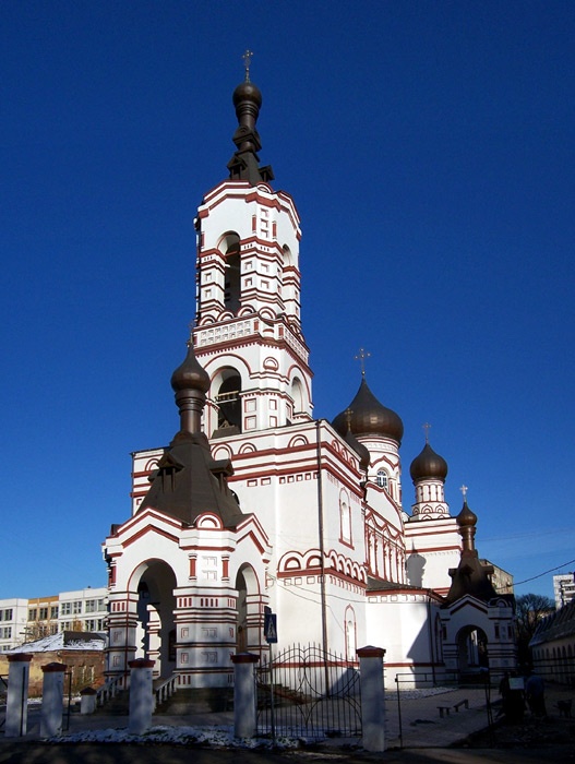 Церковь Димитрия Солунского на Благуше, Соколиная Гора (Восточный административный округ (ВАО), г. Москва). фасады