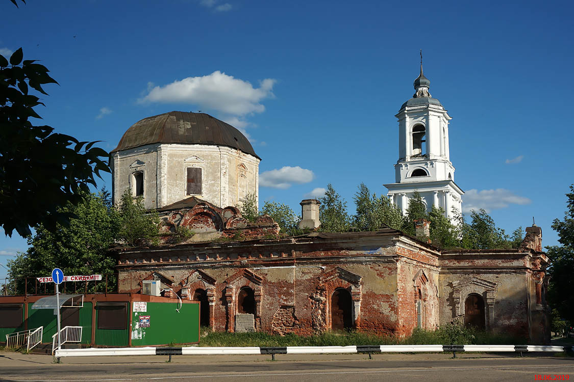 Церковь Троицы Живоначальной, Рамешки (Рамешковский район, Тверская область). фасады