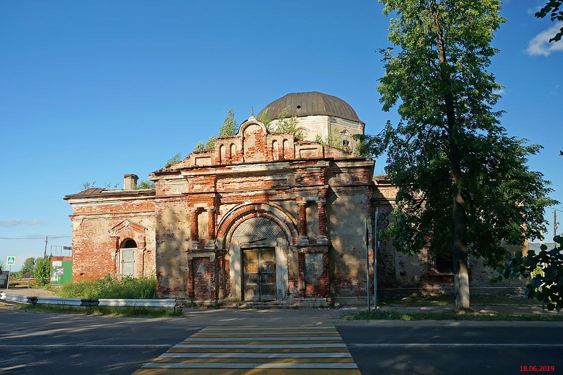 Церковь Троицы Живоначальной, Рамешки (Рамешковский район, Тверская область). фасады