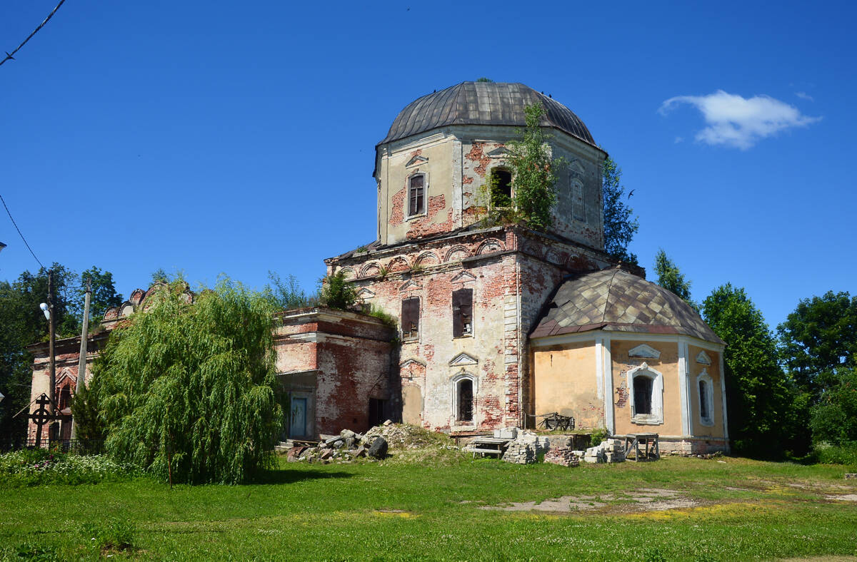 Церковь Троицы Живоначальной, Рамешки (Рамешковский район, Тверская область). фасады