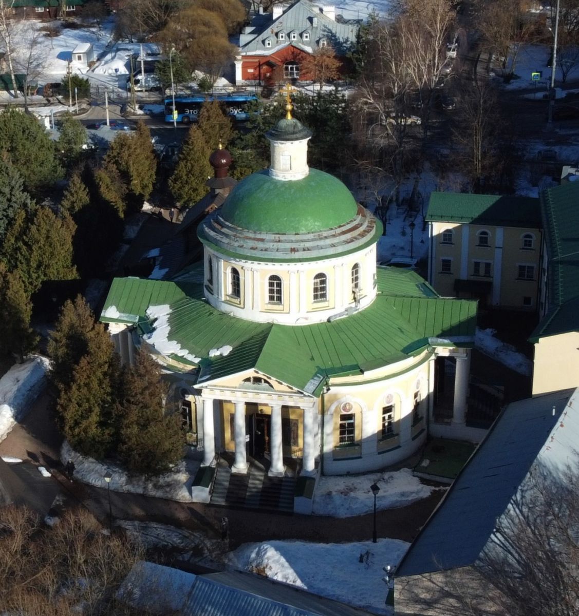 Косино-Ухтомский. Церковь Успения Пресвятой Богородицы в Косине. фасады