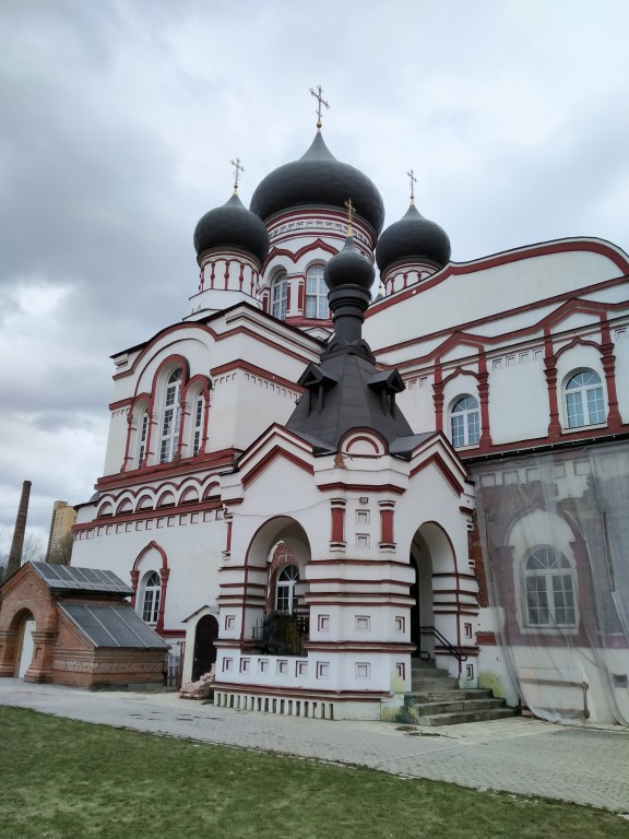 Соколиная Гора. Церковь Димитрия Солунского на Благуше. архитектурные детали