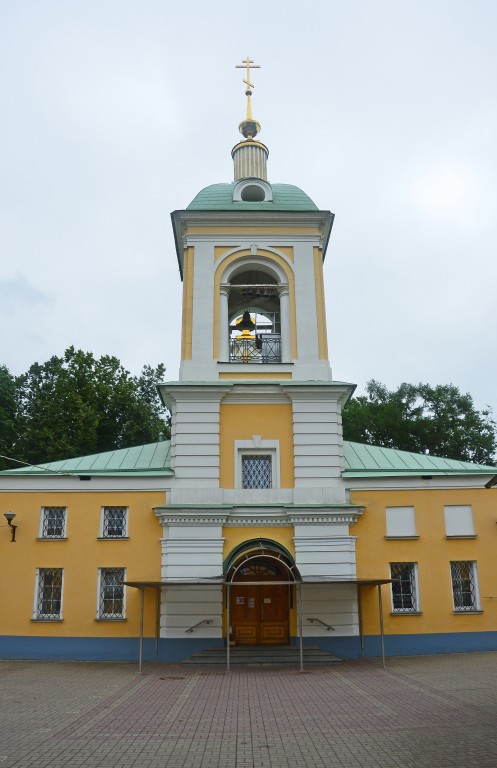 Ивановское. Церковь Рождества Иоанна Предтечи в Ивановском. фасады