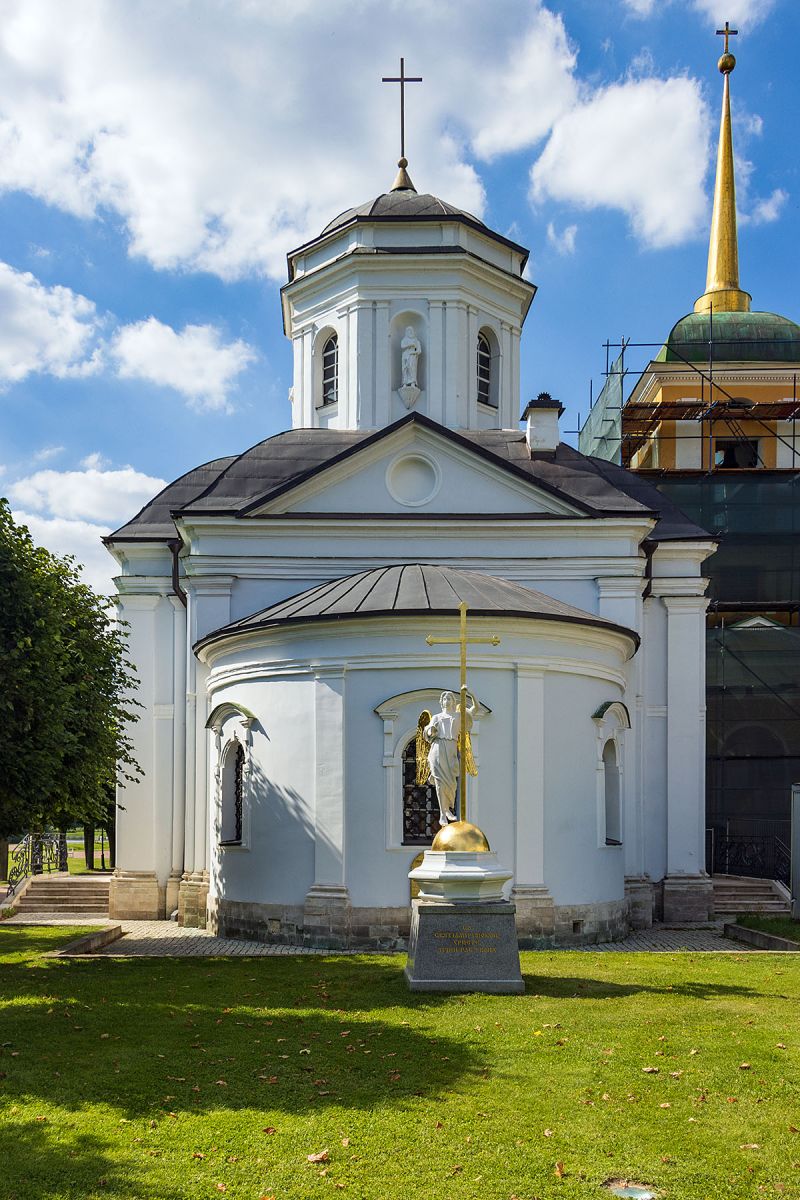 Вешняки. Церковь Спаса Всемилостивого в Кускове. фасады