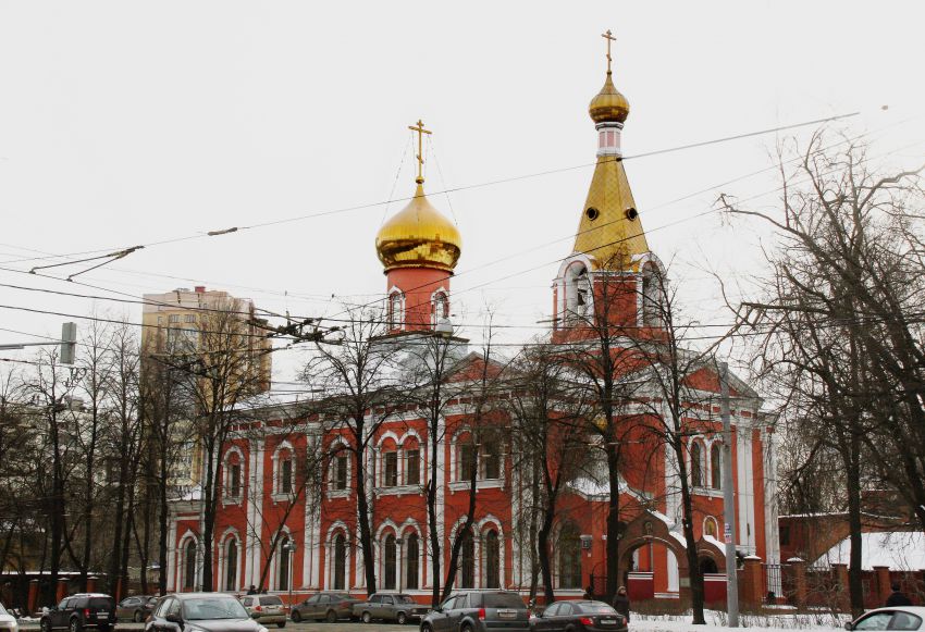Церковь Воскресения Христова на бывшем Семёновском кладбище, Соколиная Гора (Восточный административный округ (ВАО), г. Москва). фасады
