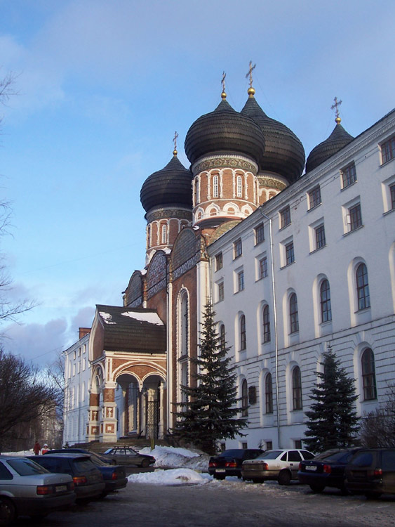 Собор Покрова Пресвятой Богородицы в Измайлове, Измайлово (Восточный административный округ (ВАО), г. Москва). фасады