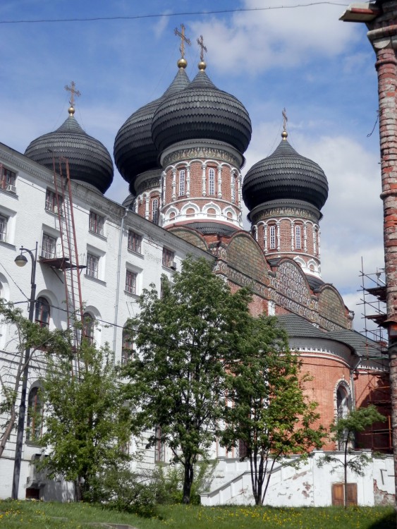 Собор Покрова Пресвятой Богородицы в Измайлове, Измайлово (Восточный административный округ (ВАО), г. Москва). фасады
