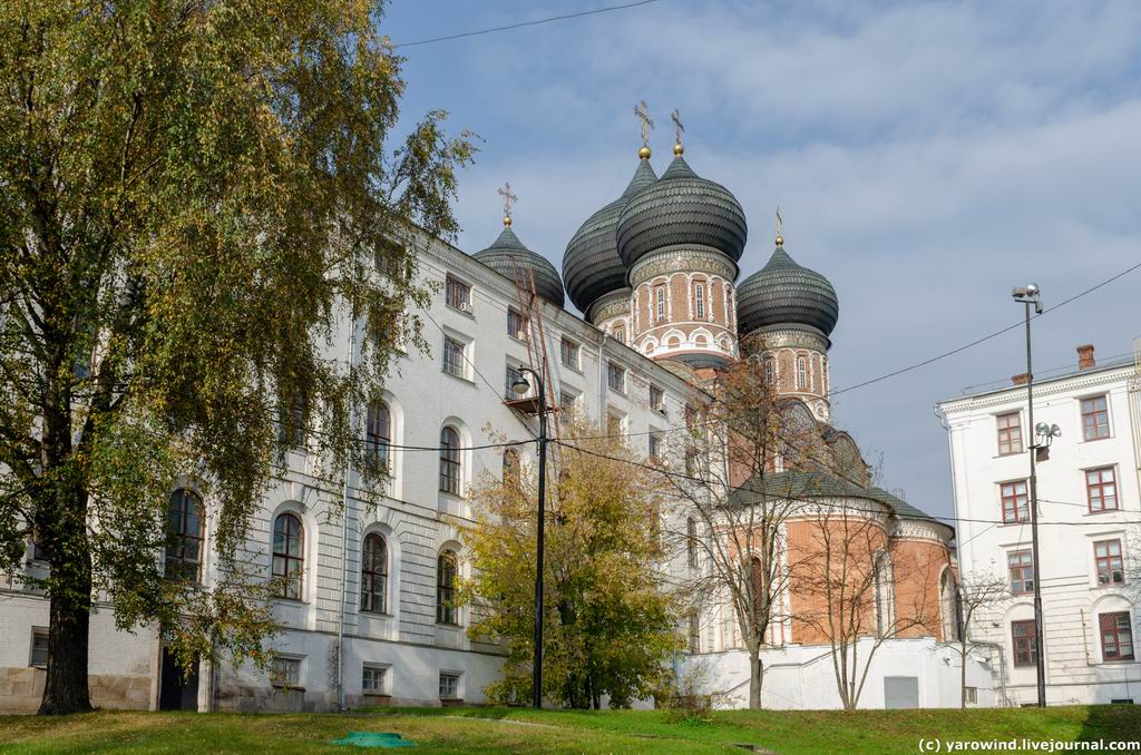 Собор Покрова Пресвятой Богородицы в Измайлове, Измайлово (Восточный административный округ (ВАО), г. Москва). фасады