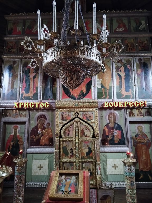 Церковь Благовещения Пресвятой Богородицы в Раеве, Бабушкинский (Северо-Восточный административный округ (СВАО), г. Москва). интерьер и убранство, интерьер (иконостас)