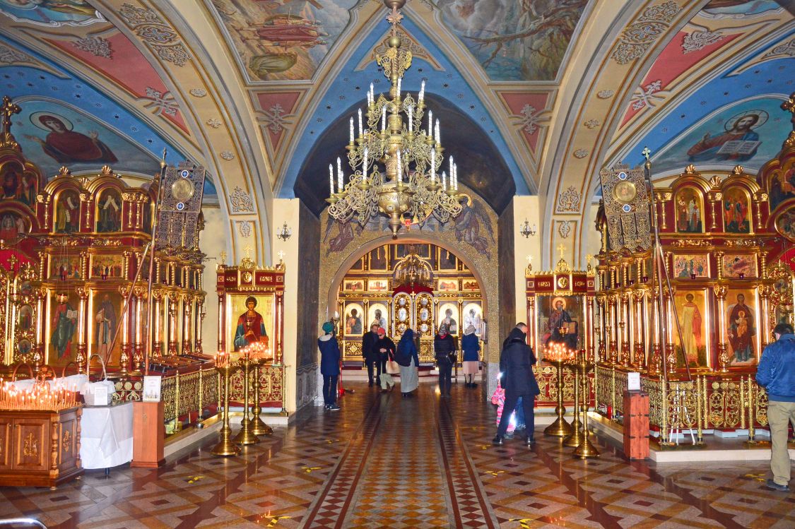 Церковь Воздвижения Креста Господня в Алтуфьеве, Лианозово (Северо-Восточный административный округ (СВАО), г. Москва). интерьер и убранство