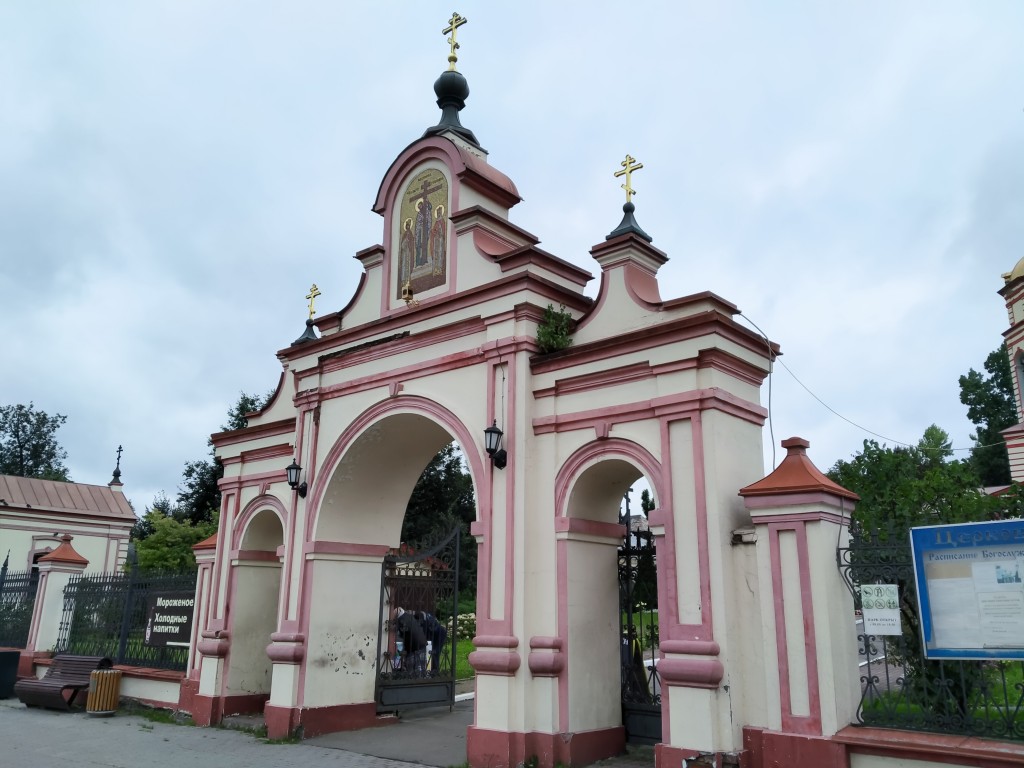 Лианозово. Церковь Воздвижения Креста Господня в Алтуфьеве. дополнительная информация