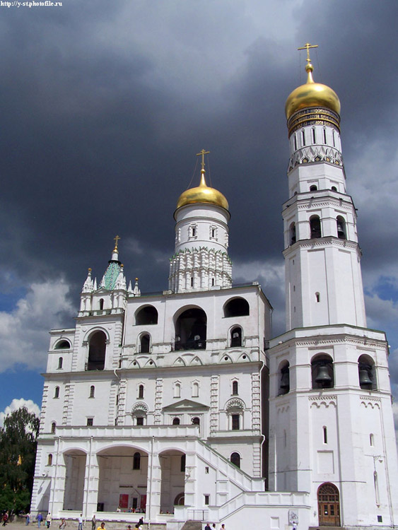 Тверской. Кремль. Церковь Иоанна Лествичника с колокольней 