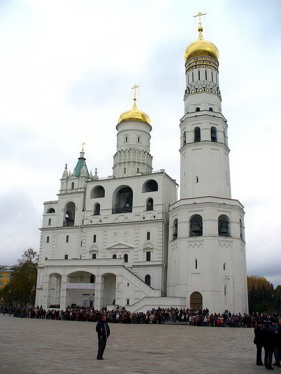 Тверской. Кремль. Церковь Иоанна Лествичника с колокольней 