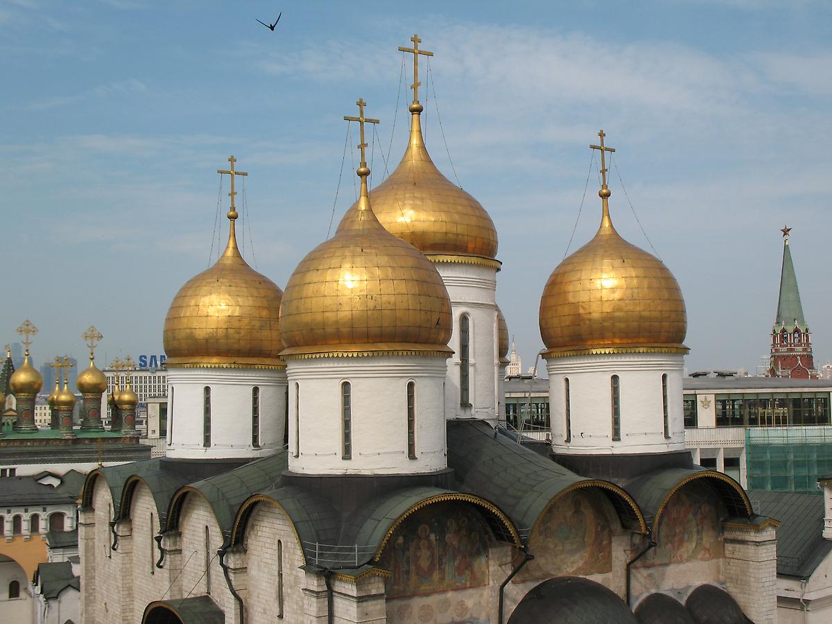 купола, архитектурные детали. Кремль. Патриарший собор Успения Пресвятой Богородицы, Тверской (Центральный административный округ (ЦАО), г. Москва)