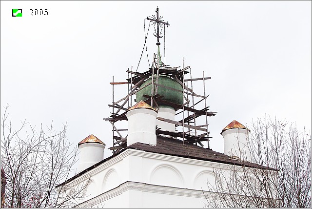 Церковь Троицы Живоначальной, Погребищи (Судогодский район, Владимирская область). архитектурные детали, Завершение основного объема