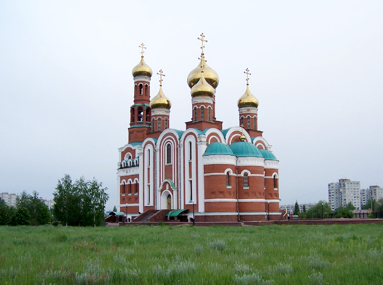 Омск. Кафедральный собор Рождества Христова. фасады