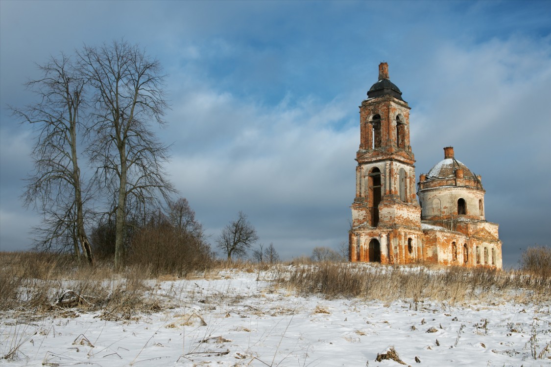 Церковь Сергия Радонежского, Поддубново, урочище (Ростовский район, Ярославская область). общий вид в ландшафте