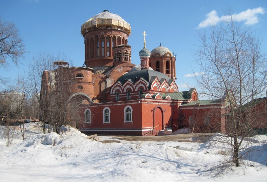 Бибирево. Церковь Сергия Радонежского в Бибиреве. фасады