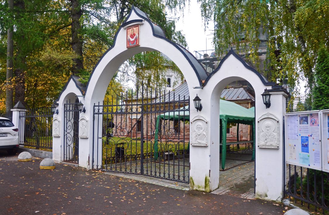 Церковь Ризоположения (Положения ризы Богородицы во Влахерне) в Леонове, Ростокино (Северо-Восточный административный округ (СВАО), г. Москва). дополнительная информация