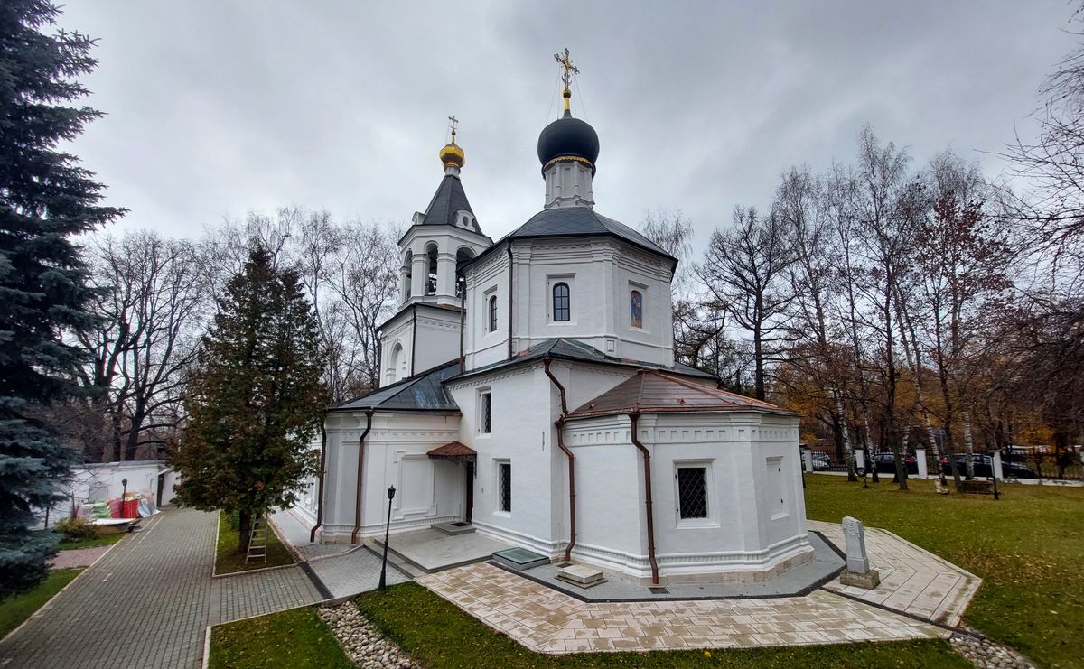 Церковь Ризоположения (Положения ризы Богородицы во Влахерне) в Леонове, Ростокино (Северо-Восточный административный округ (СВАО), г. Москва). фасады