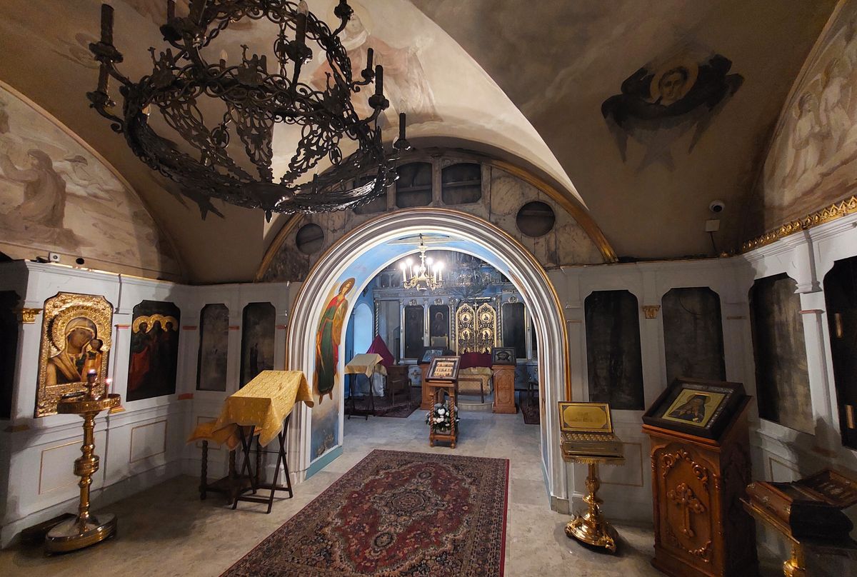 Церковь Ризоположения (Положения ризы Богородицы во Влахерне) в Леонове, Ростокино (Северо-Восточный административный округ (СВАО), г. Москва). интерьер и убранство