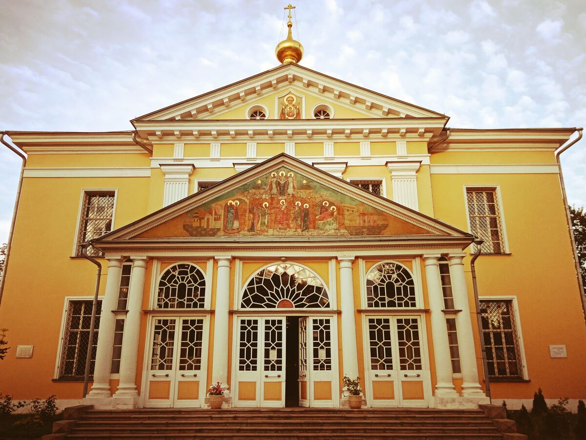 Кафедральный собор Покрова Пресвятой Богородицы на Рогожском кладбище, Нижегородский (Юго-Восточный административный округ (ЮВАО), г. Москва). фасады