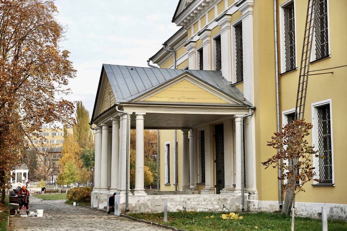 Кафедральный собор Покрова Пресвятой Богородицы на Рогожском кладбище, Нижегородский (Юго-Восточный административный округ (ЮВАО), г. Москва). архитектурные детали