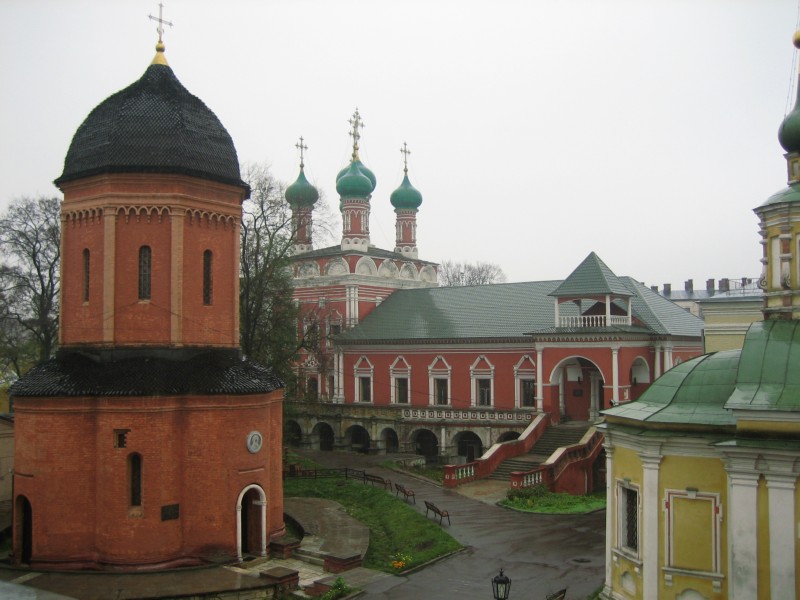 Высоко-Петровский монастырь, Тверской (Центральный административный округ (ЦАО), г. Москва). фасады