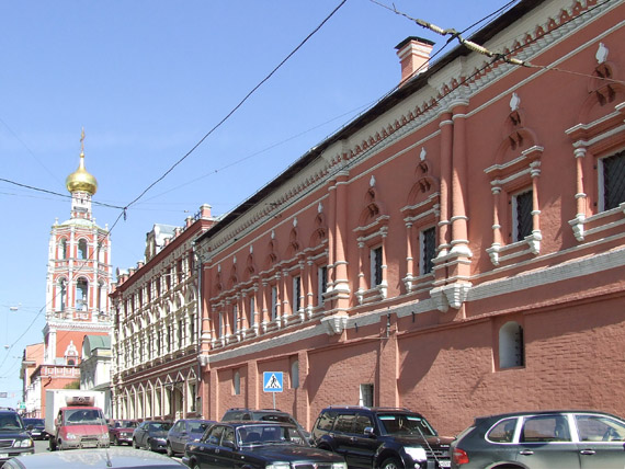 Высоко-Петровский монастырь, Тверской (Центральный административный округ (ЦАО), г. Москва). общий вид в ландшафте