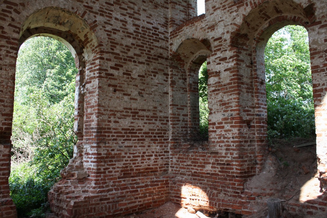 Церковь Иоанна Дамаскина, Многополье (Белёвский район, Тульская область). интерьер и убранство
