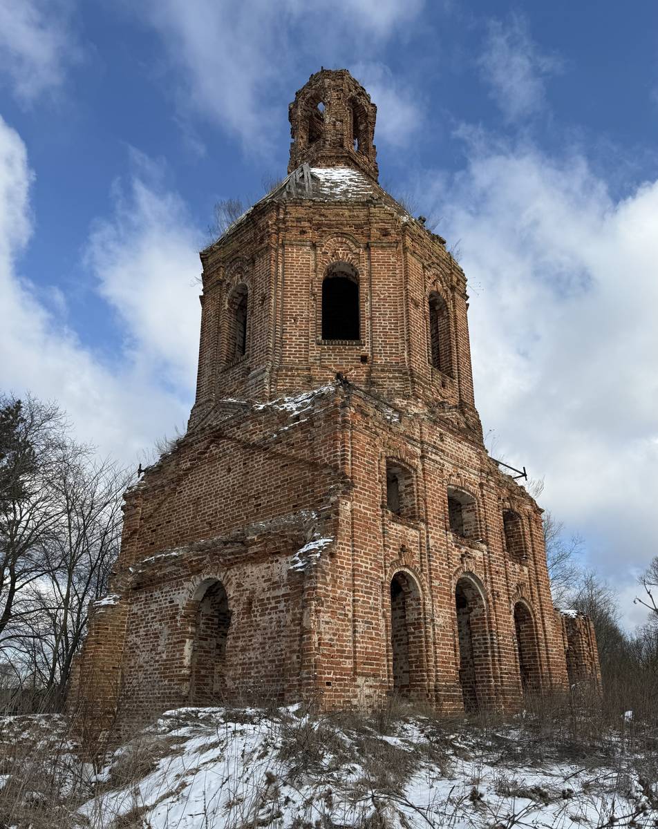 Церковь Иоанна Дамаскина, Многополье (Белёвский район, Тульская область). фасады, Вид с юго-запада