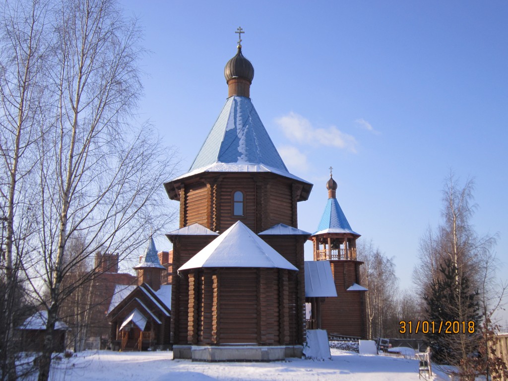 Церковь Иверской иконы Божией Матери, Невский район (Санкт-Петербург, г. Санкт-Петербург). фасады, Комплекс строений на территории церкви Иверской иконы Божией Матери.