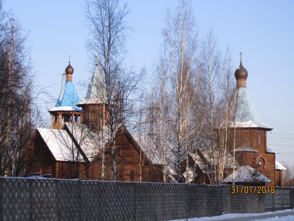 Церковь Иверской иконы Божией Матери, Невский район (Санкт-Петербург, г. Санкт-Петербург). фасады, Комплекс строений на территории церкви Иверской иконы Божией Матери.