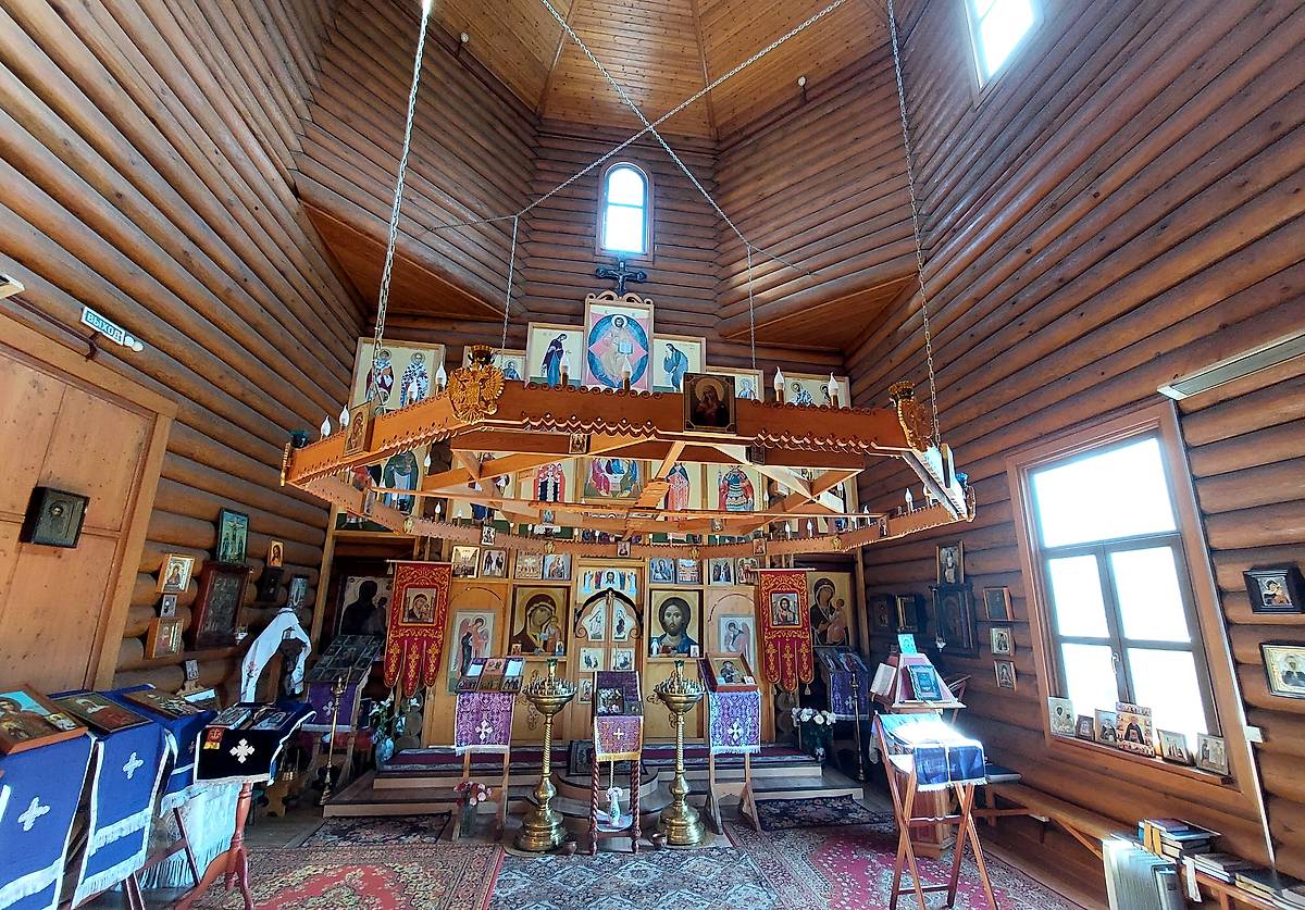 интерьер и убранство. Церковь Иверской иконы Божией Матери, Невский район (Санкт-Петербург, г. Санкт-Петербург)