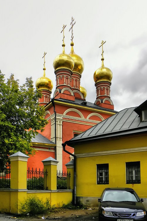 Арбат. Церковь Николая Чудотворца на Щепах. фасады