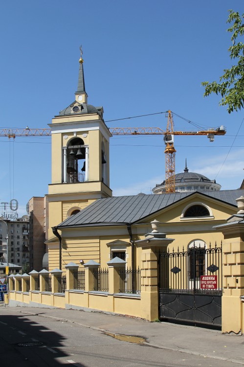 Арбат. Церковь Николая Чудотворца на Щепах. фасады