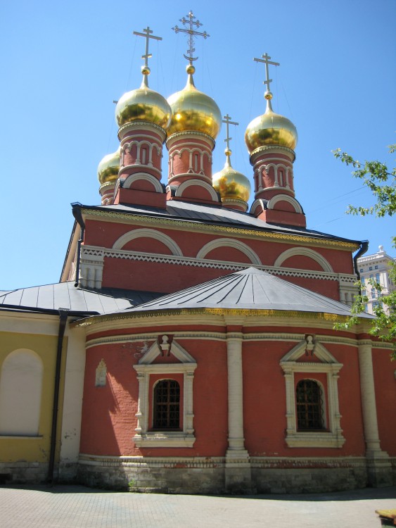 Арбат. Церковь Николая Чудотворца на Щепах. фасады