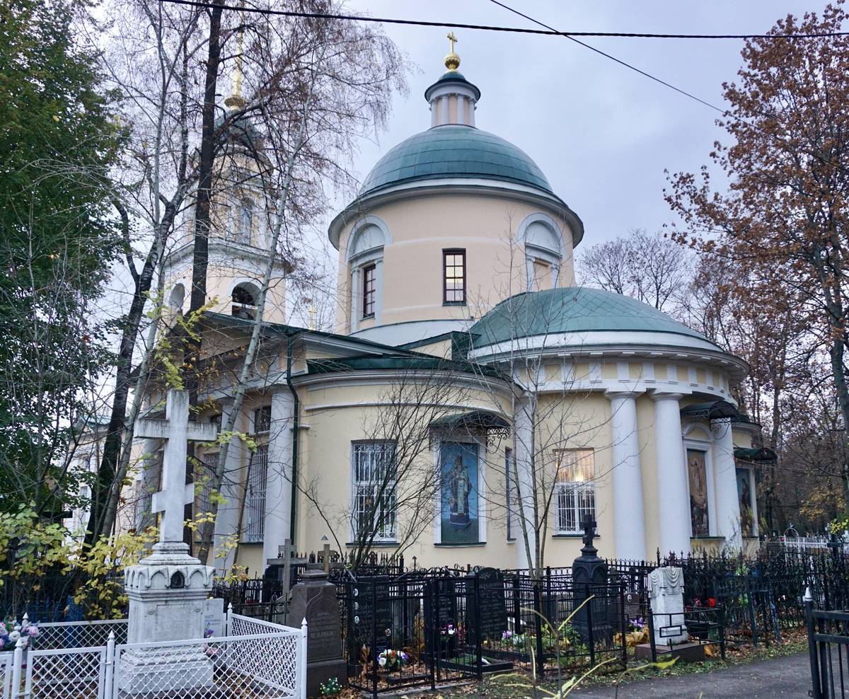 Церковь Воскресения Словущего на Ваганьковском кладбище, Пресненский (Центральный административный округ (ЦАО), г. Москва). фасады