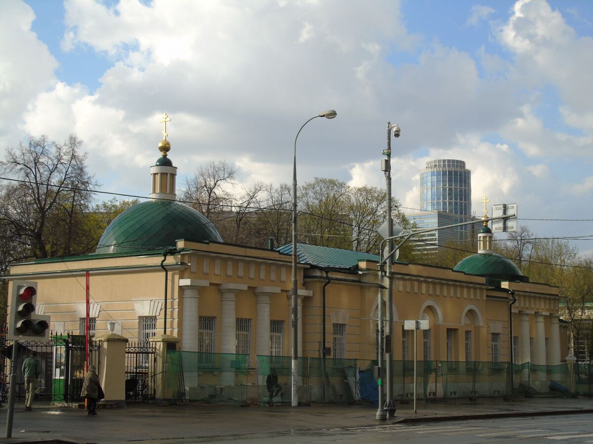 Церковь Андрея Первозванного на Ваганьковском кладбище, Пресненский (Центральный административный округ (ЦАО), г. Москва). фасады