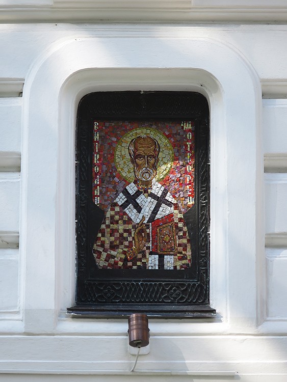 Троицкое подворье Покровского монастыря в Троице-Лыкове. Церковь Успения Пресвятой Богородицы (каменная), Строгино (Северо-Западный административный округ (СЗАО), г. Москва). архитектурные детали