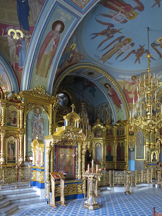 Троицкое подворье Покровского монастыря в Троице-Лыкове. Церковь Успения Пресвятой Богородицы (каменная), Строгино (Северо-Западный административный округ (СЗАО), г. Москва). интерьер и убранство