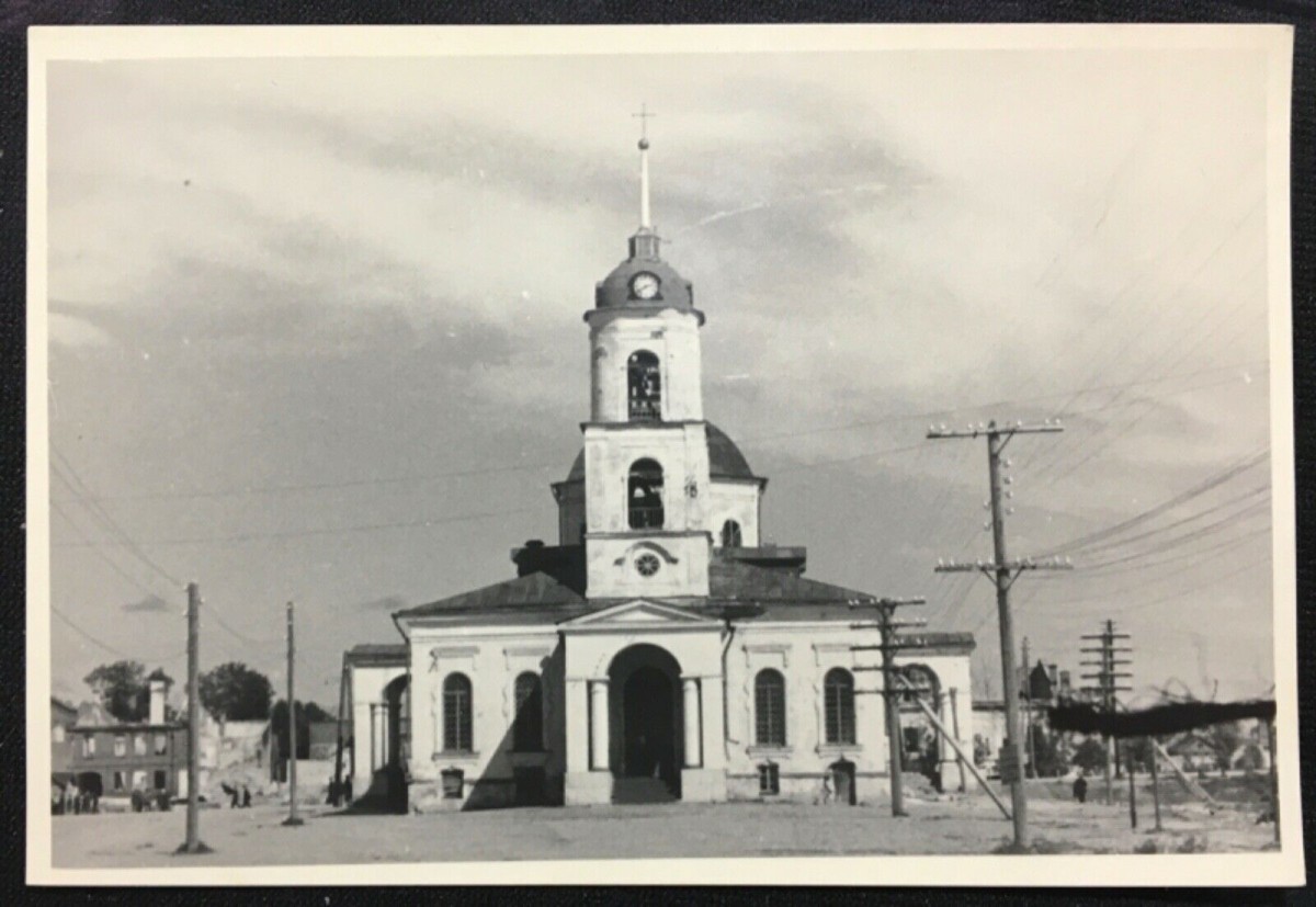 Собор Троицы Живоначальной, Остров (Островский район, Псковская область). архивная фотография, Западнфй фасад. Фото 1941 г. с аукциона e-bay.de