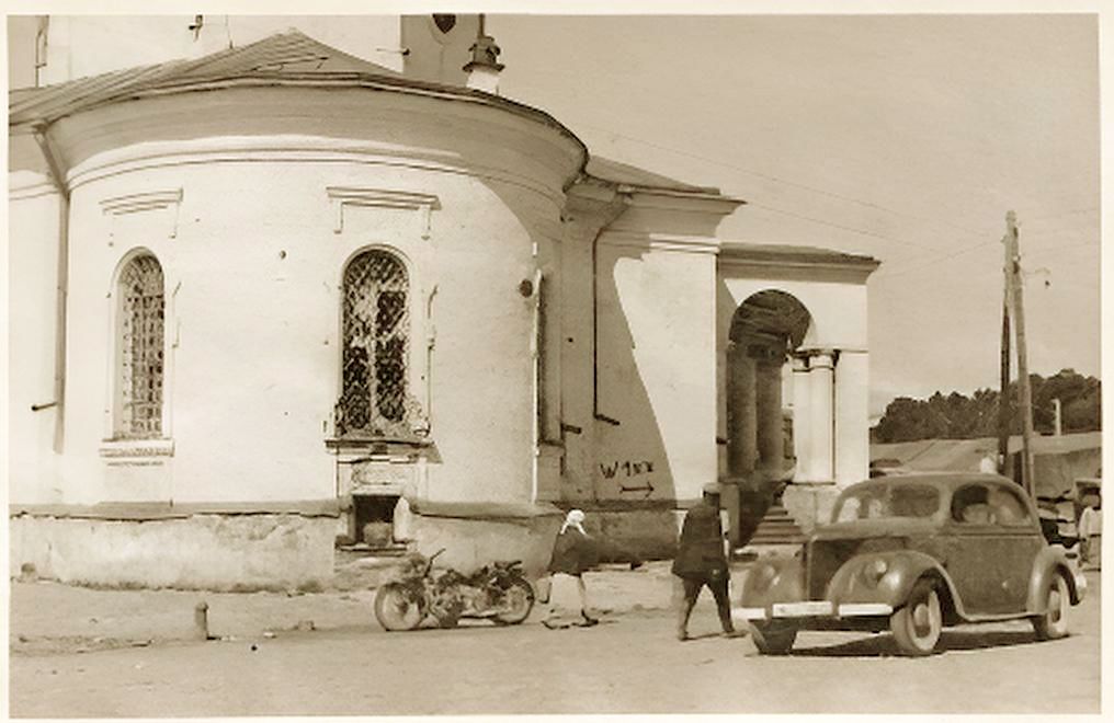 Собор Троицы Живоначальной, Остров (Островский район, Псковская область). архивная фотография, Абсида. Фото 1941 г. с аукциона e-bay.de