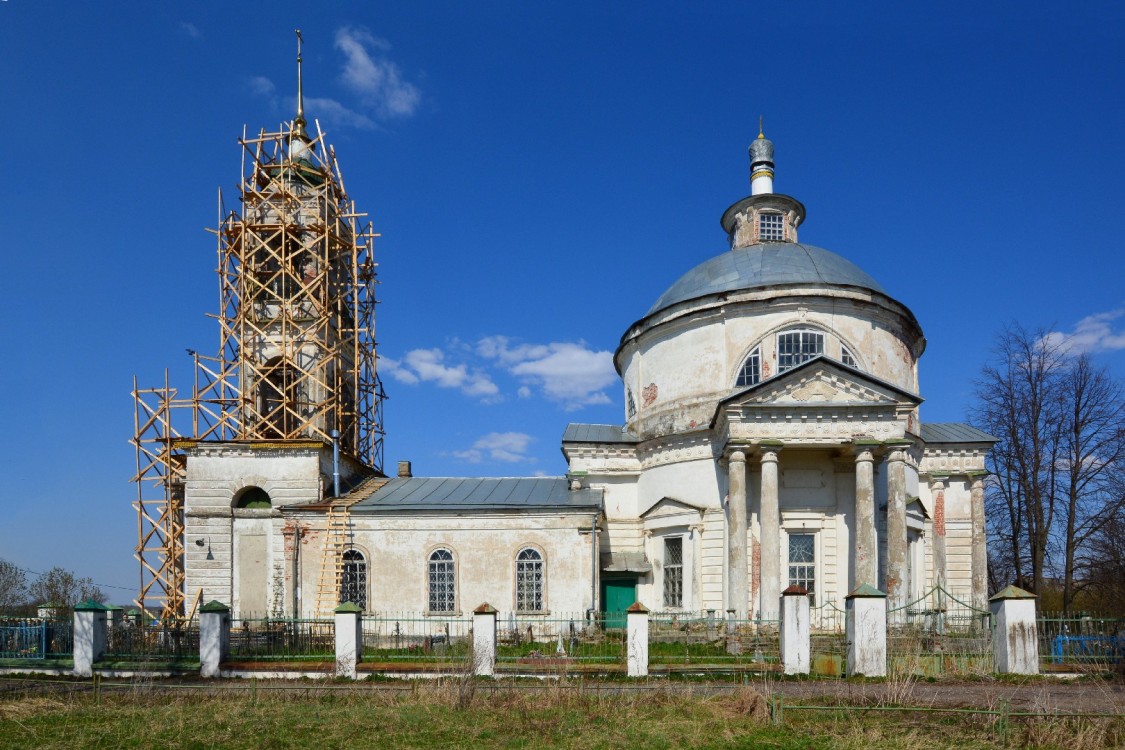 Татищев погост. Церковь Сергия Радонежского. фасады, Южный фасад