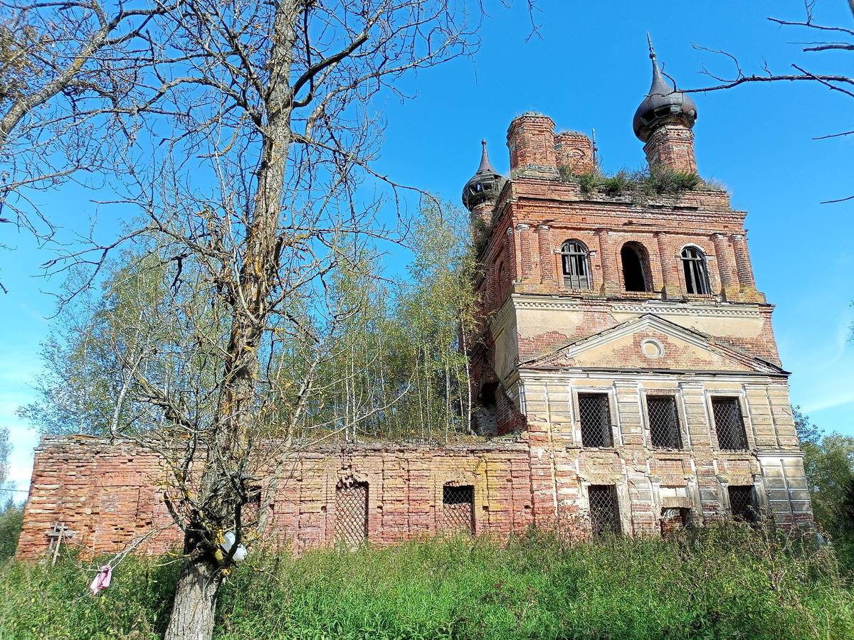 Церковь Благовещения Пресвятой Богородицы, Сандырево (Ярославский район, Ярославская область). фасады