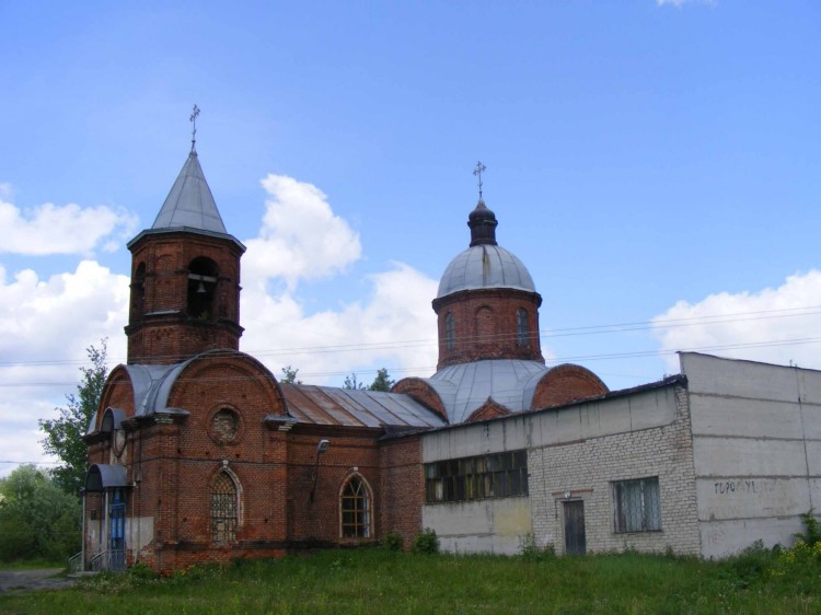 Церковь Петра и Павла, Фролово (Дзержинский район, Калужская область). фасады