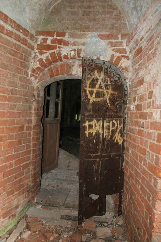 Церковь Успения Пресвятой Богородицы, Ивашково (Ростовский район, Ярославская область). интерьер и убранство
